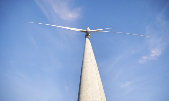 28.Turbine from below.jpg