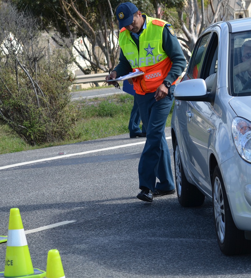 A K78 roadblock operation in Mossel Bay.