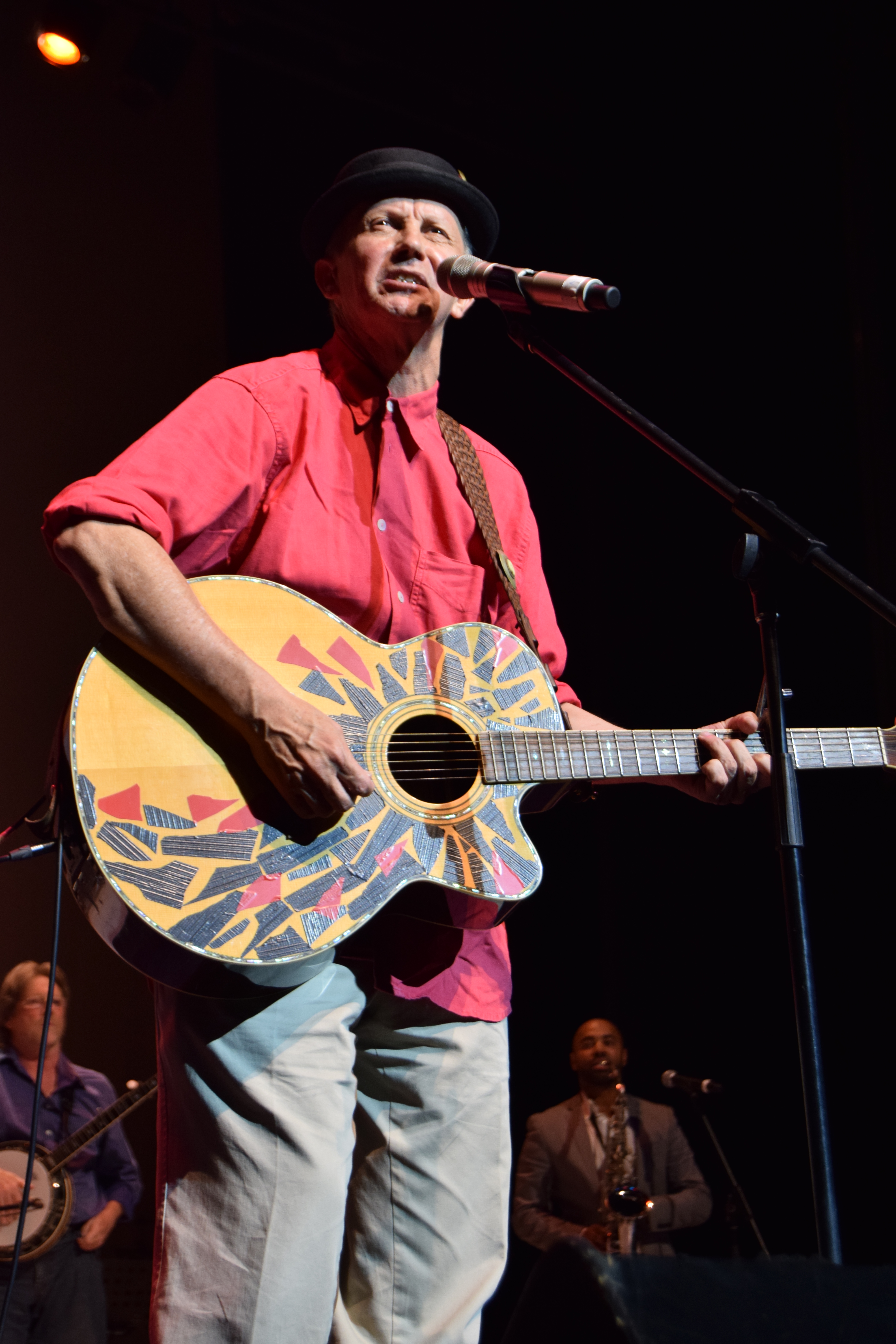 David Kramer and his band entertained the audience