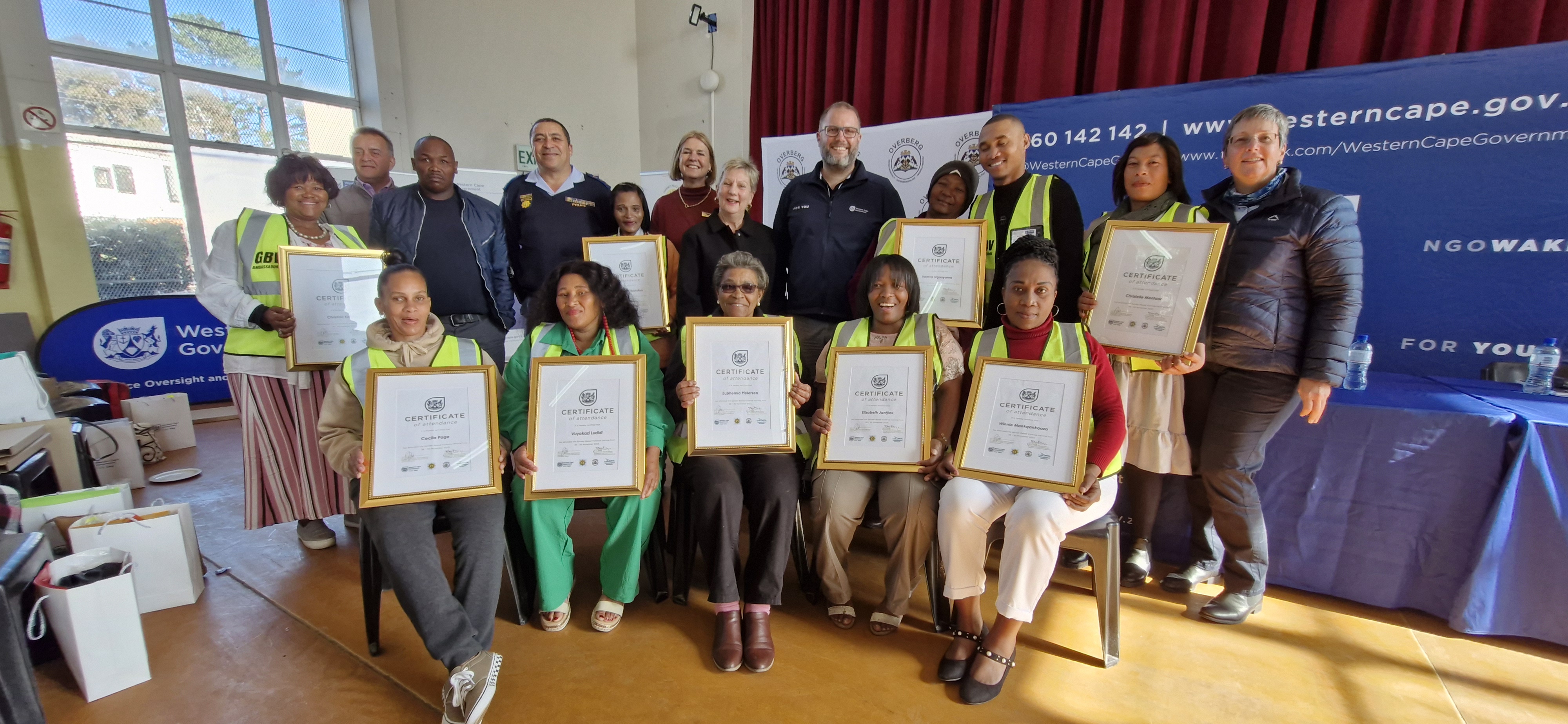 Group photo of Grabouw GBV ambassadors with MEC Jaco Londt and MEC Anroux Marais.