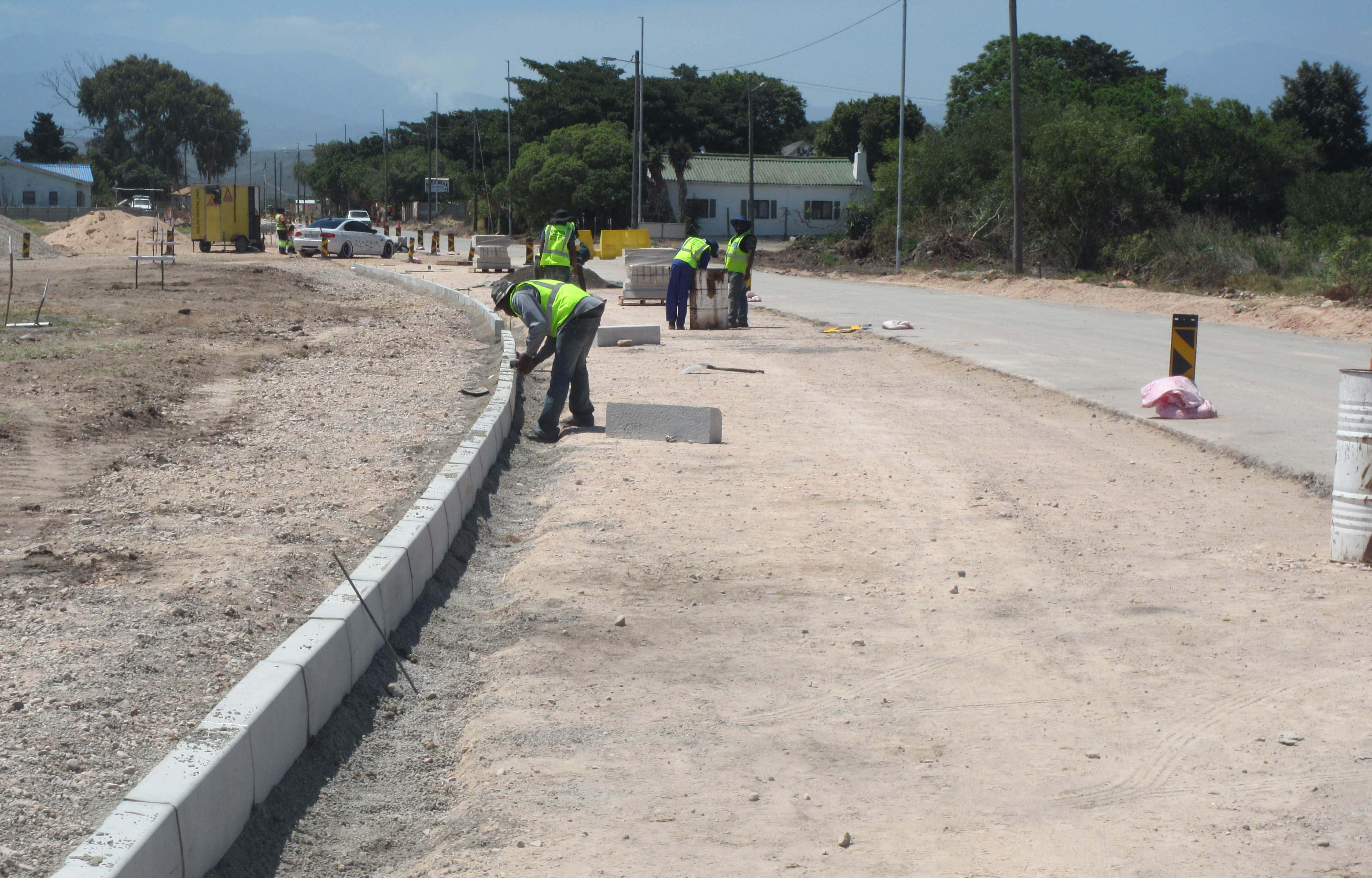 Kerbs being installed at Riverside