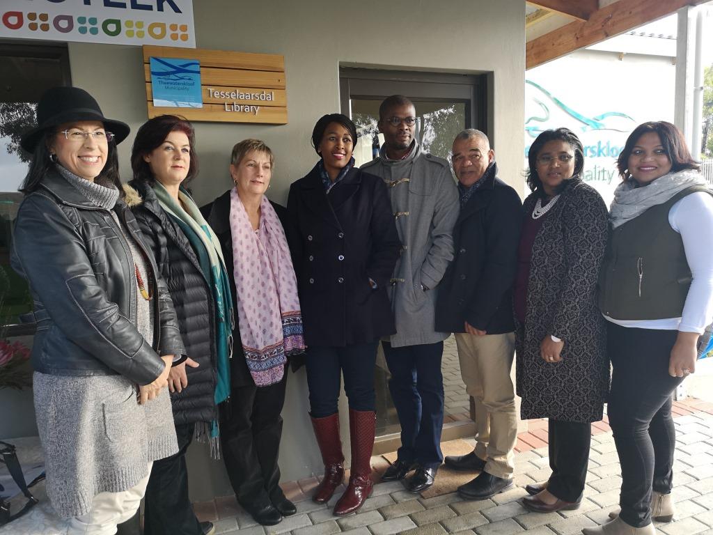 Minister Anroux Marais with stakeholders involved in the building project of the Tesselaarsdal Library