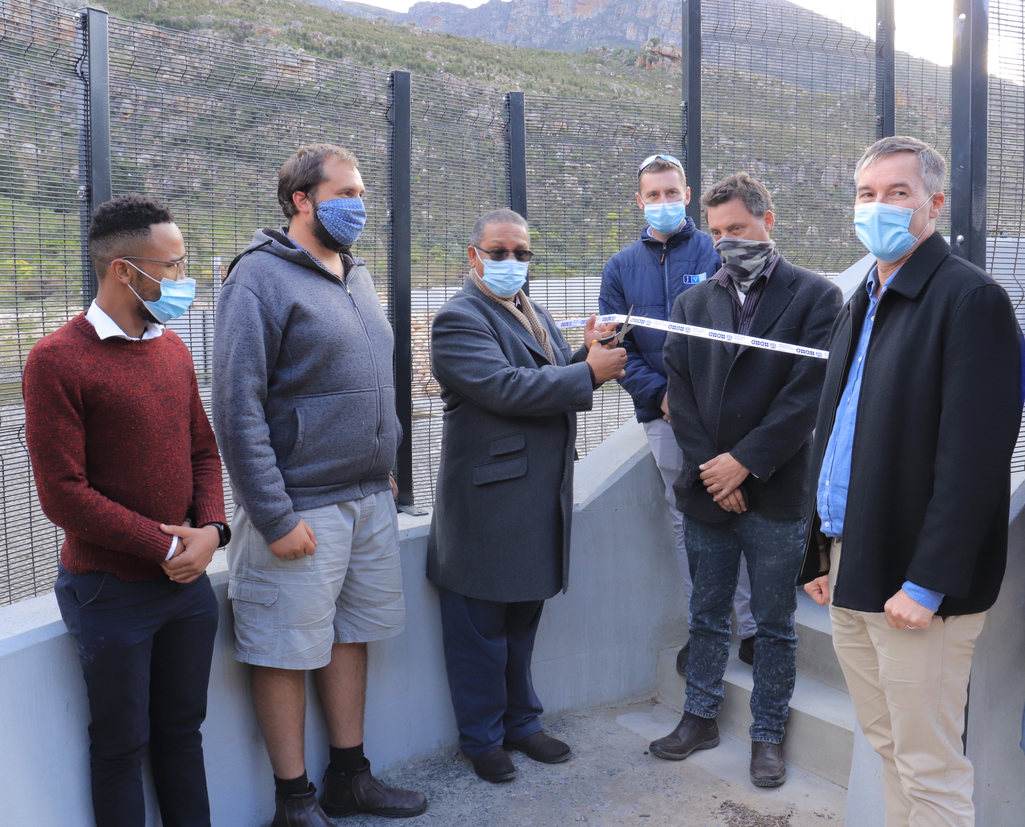 Michael Appolis (WCDoA); Ettiene Weideman (HWUA); Minister Meyer;  Johan Kock (JVC Construction);Jacques Swanepoel (Casidra) and Prof Gerrit Basson (Stellenbosch University).