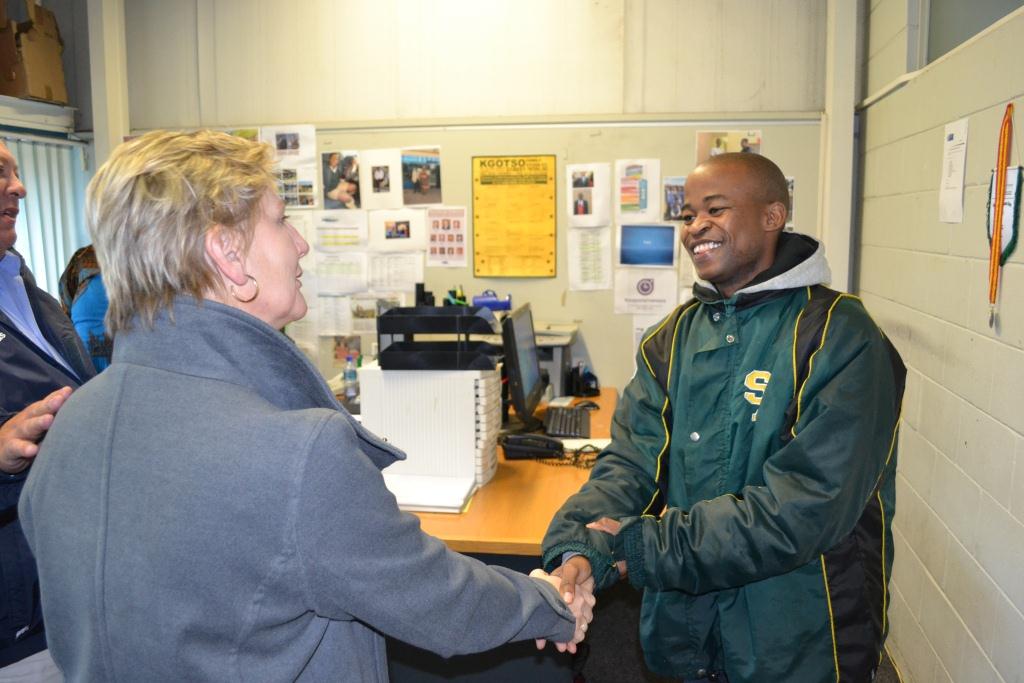 Moses Molaba meets Minister Marais at the Metro sport office