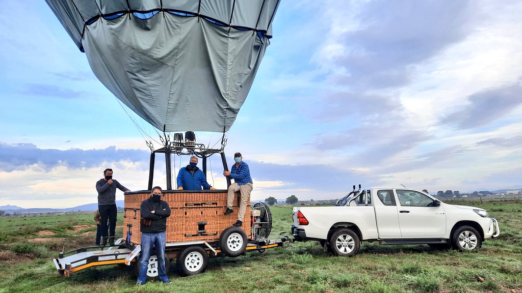 Minister David Maynier visits Nova Hot Air Balloons