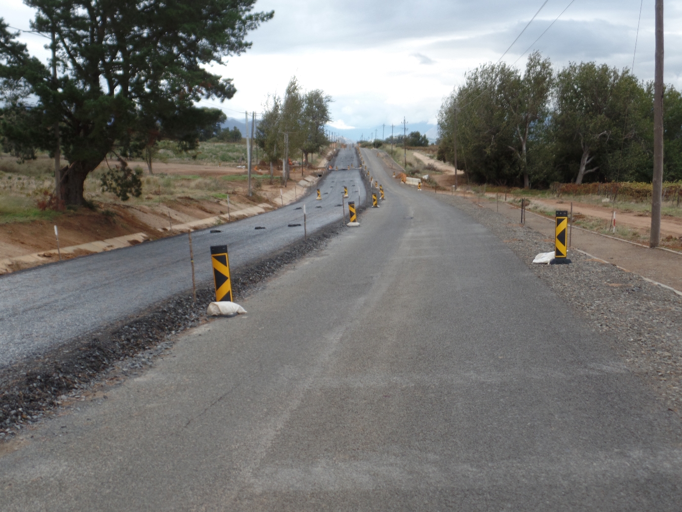 One-way traffic flow will be possible during construction.