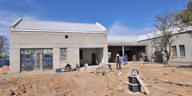 New Paarl Psychiatric Services Building under construction.