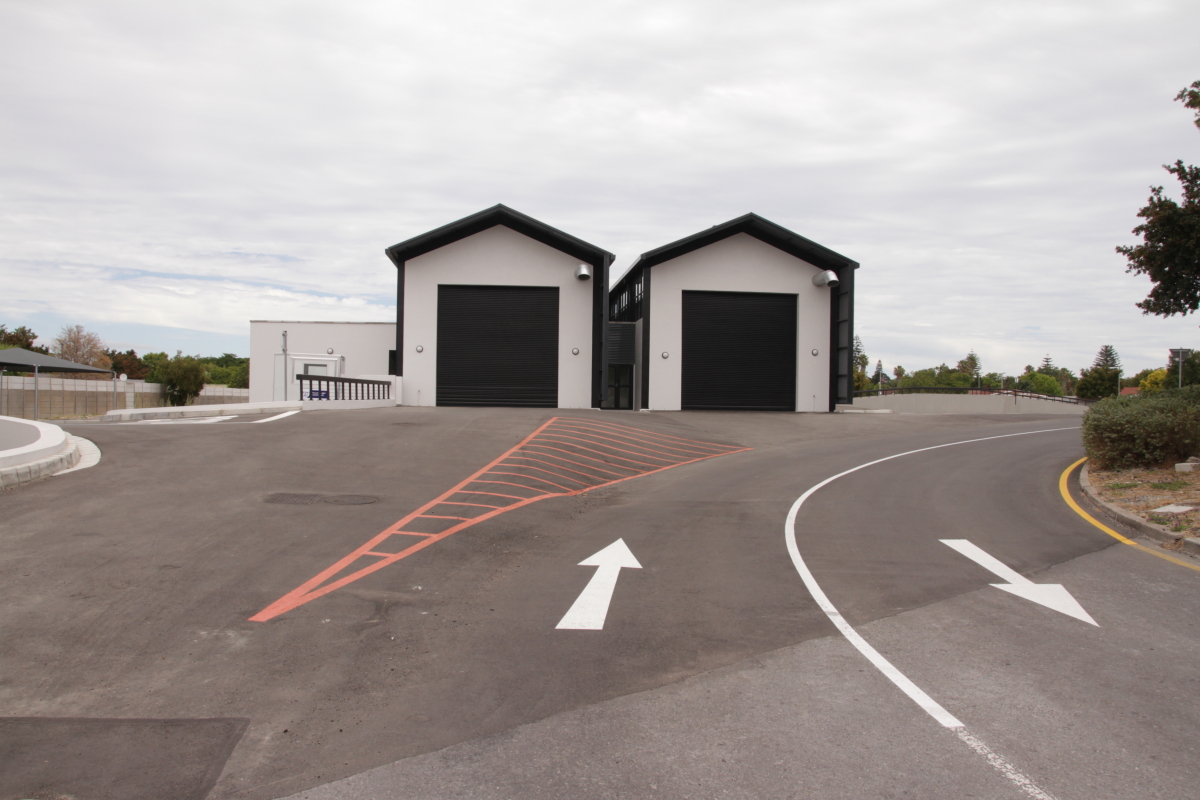 New Pit for Examiner of Vehicles Training