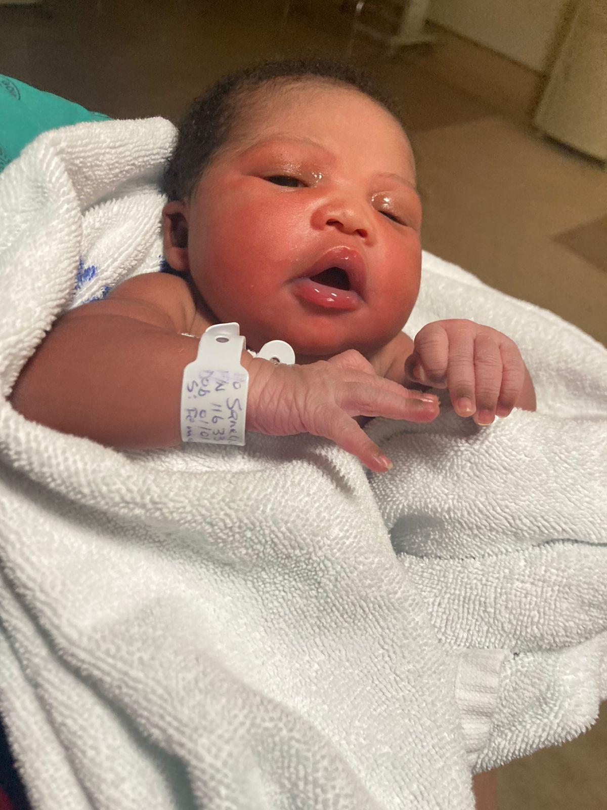 “Baby Maku” born to Sanelise Maku.