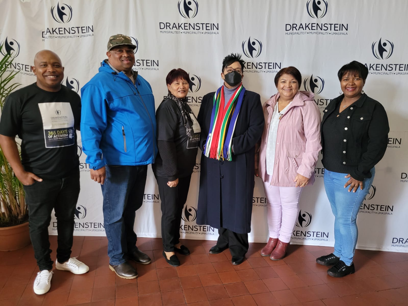 Minister Sharna Fernandez with Drakenstein Municipality ward councilors